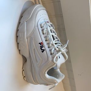 Fila Disrupter II Y (Kids Toddler-Youth) Size 4